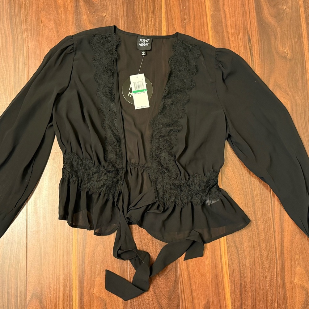 NWT Planet Heart Black Lace Trim Blouse